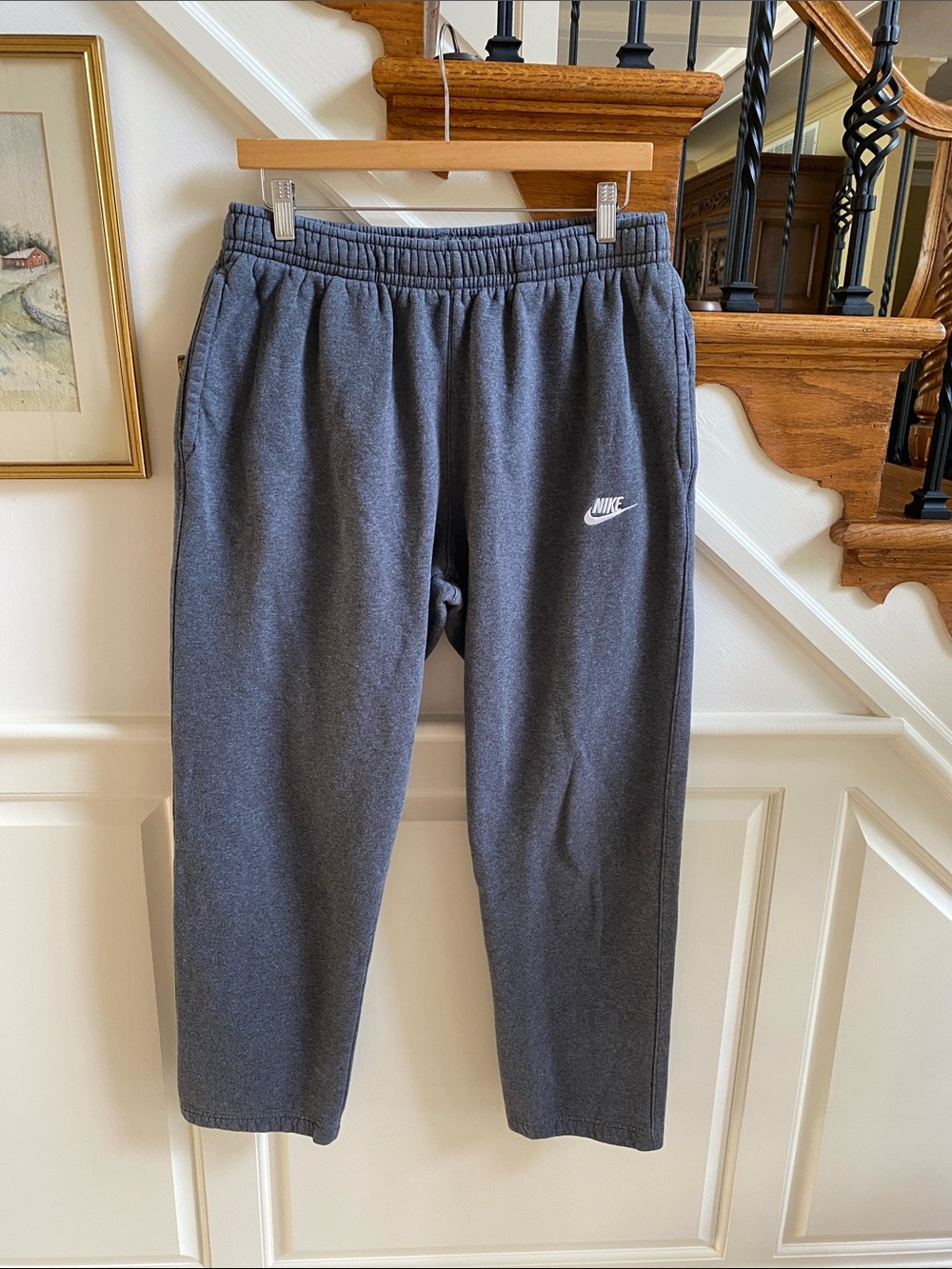 NIKE Sweatpants